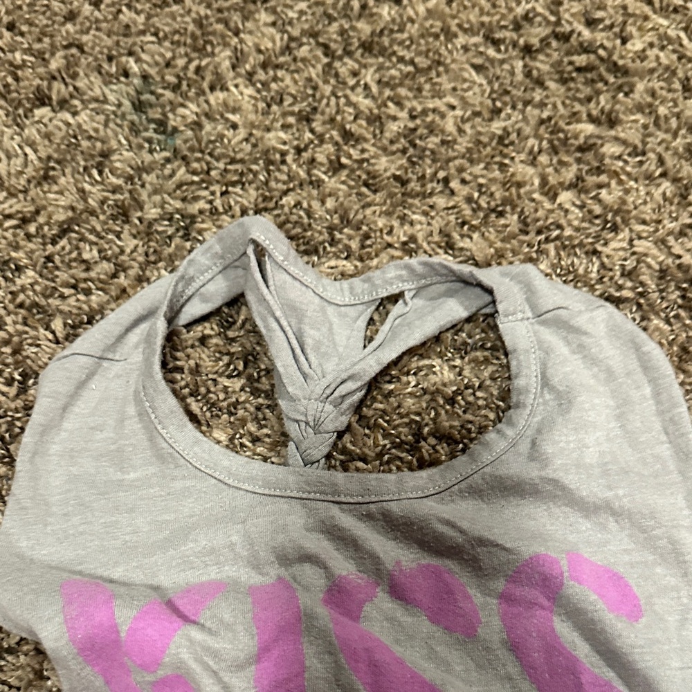 dELiA*s Light Gray Casual Tank - Picture 4 of 6